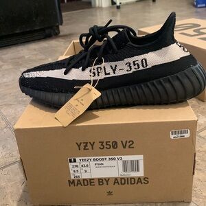 Yeezy 350 *DUPES* size 9 women/ 11 men
